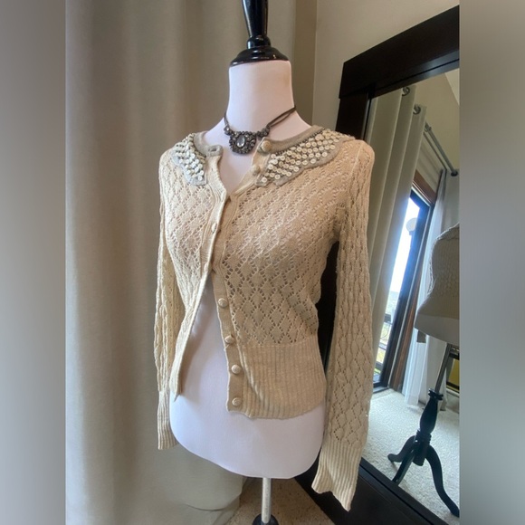 Sparkle with Sophistication: Anthropologie Yellow Bird Wool Collar Sweater ✨🌼 - Picture 6 of 9